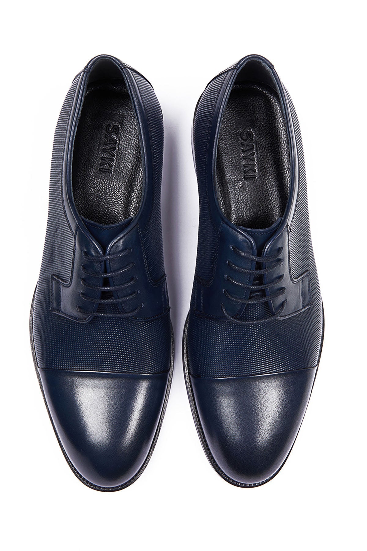 Classic 100% Leather Navy Textured Cap Toe Lace-Up Shoes