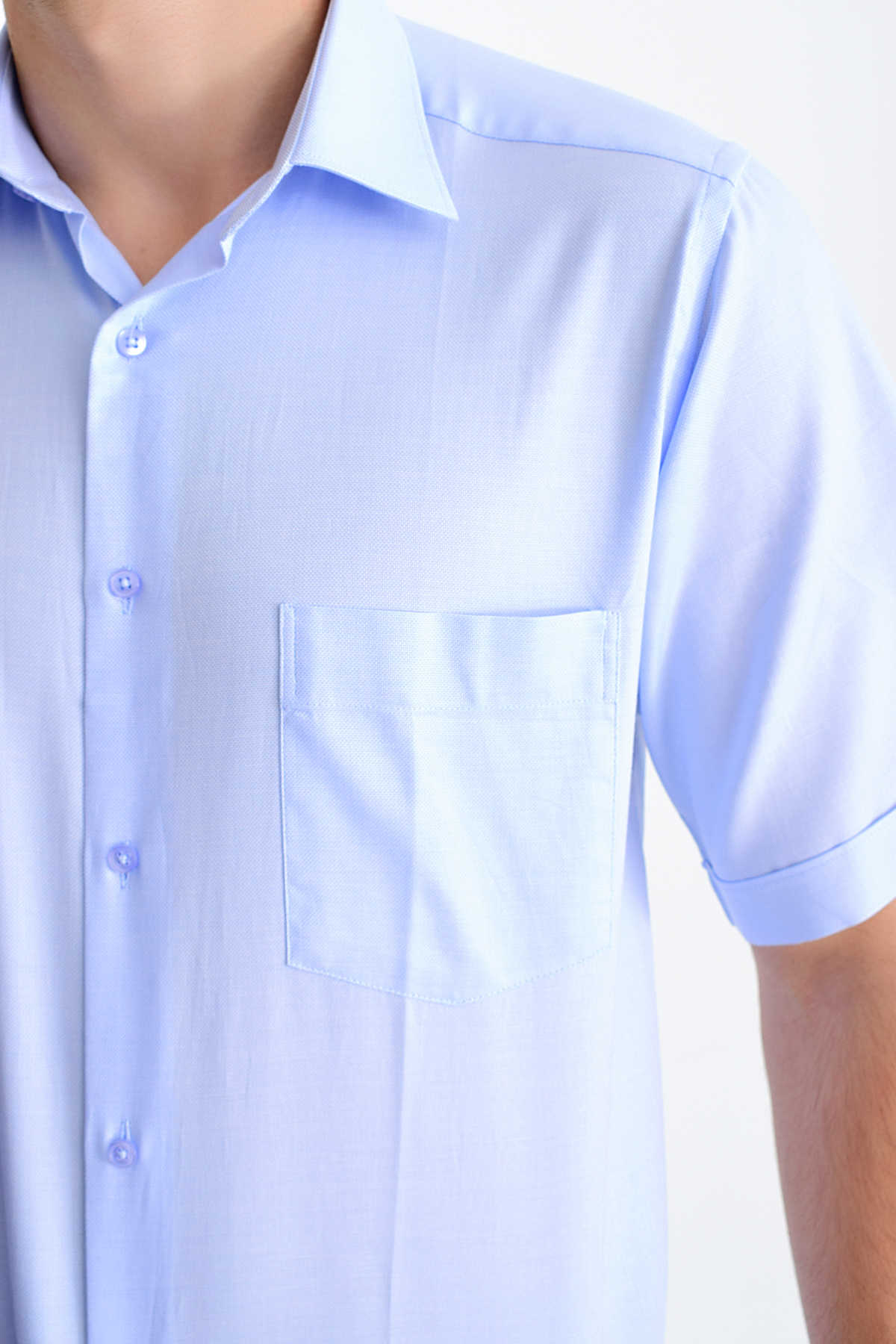 Classic Fit Short Sleeve Cotton Light Blue Dress Shirt - MIB