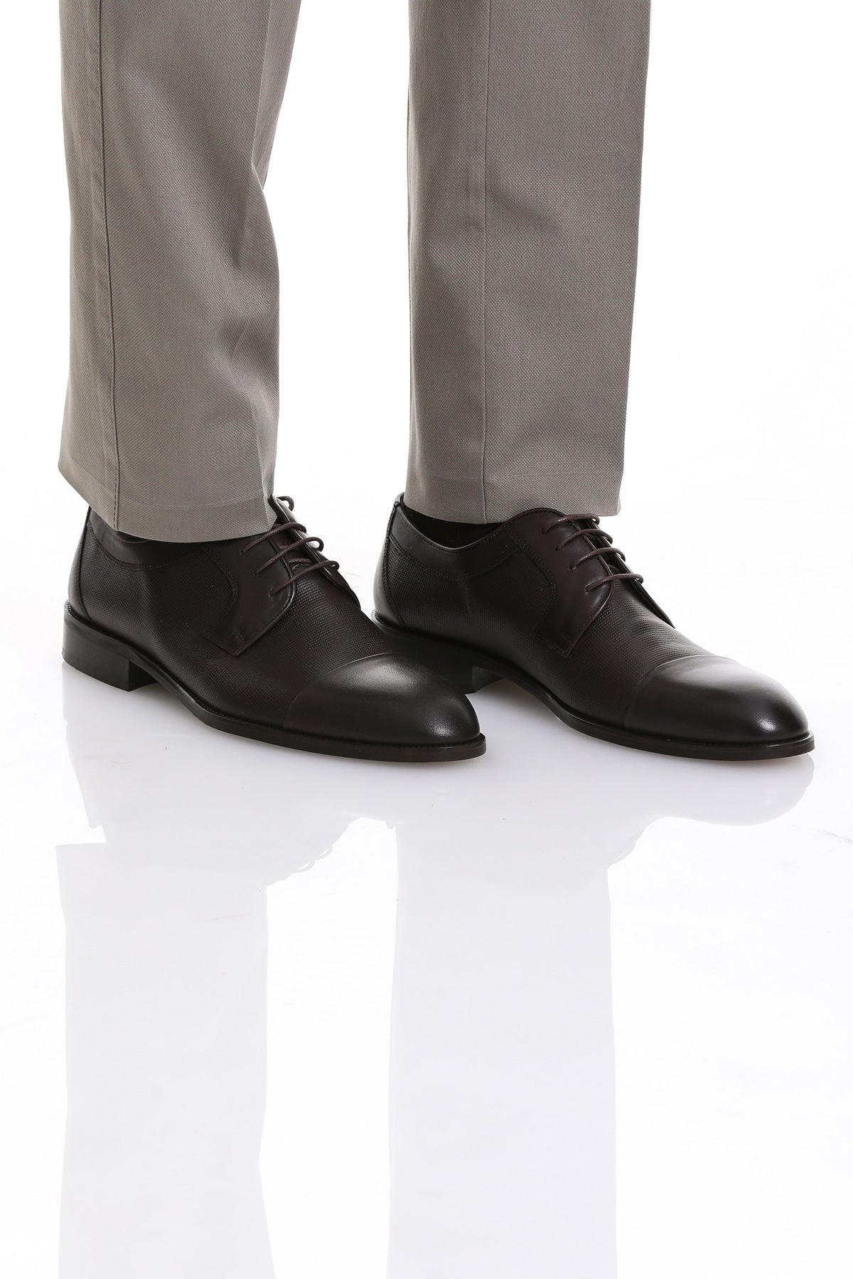 Classic Genuine Leather Brown Aniline Cap Toe Lace-Up Shoes