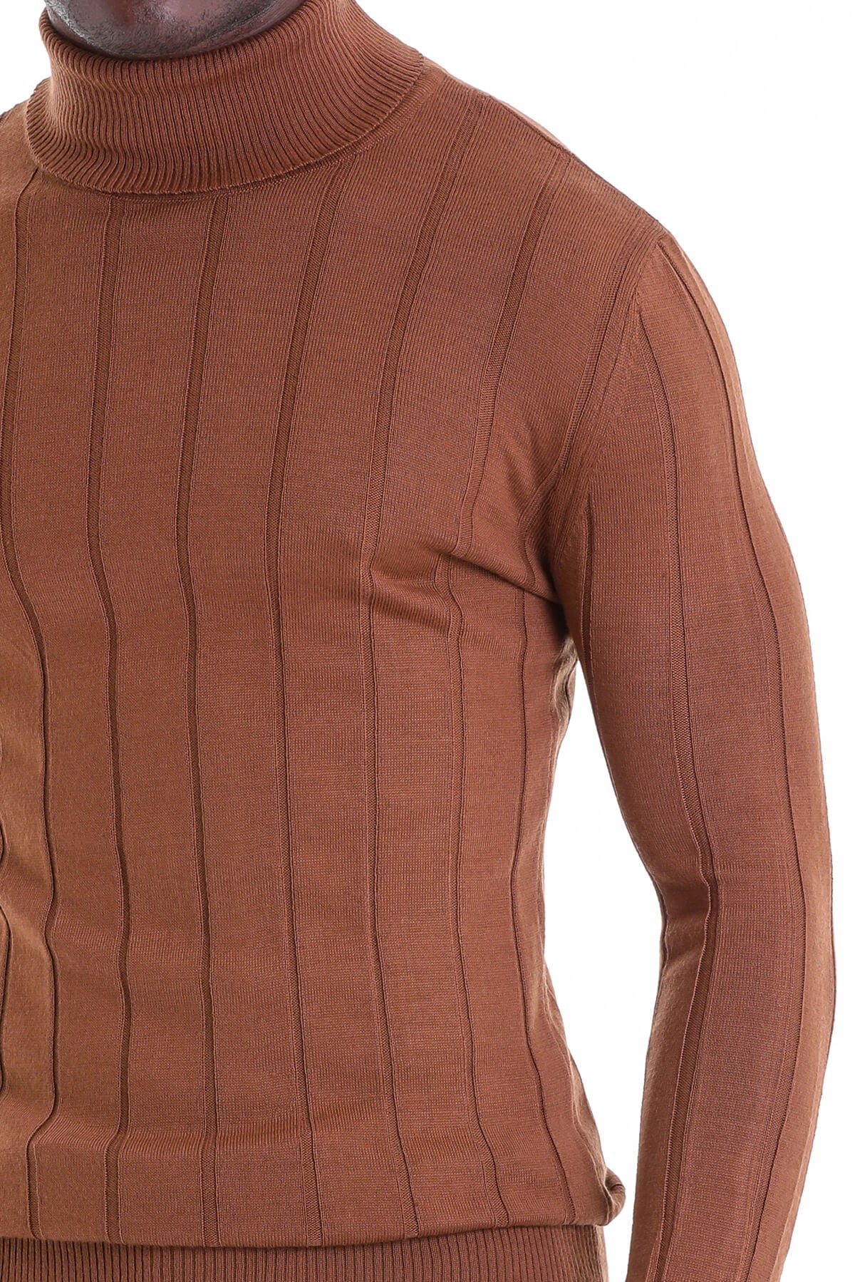 Comfort Fit Drop Needle Tobacco Turtleneck Sweater - MIB