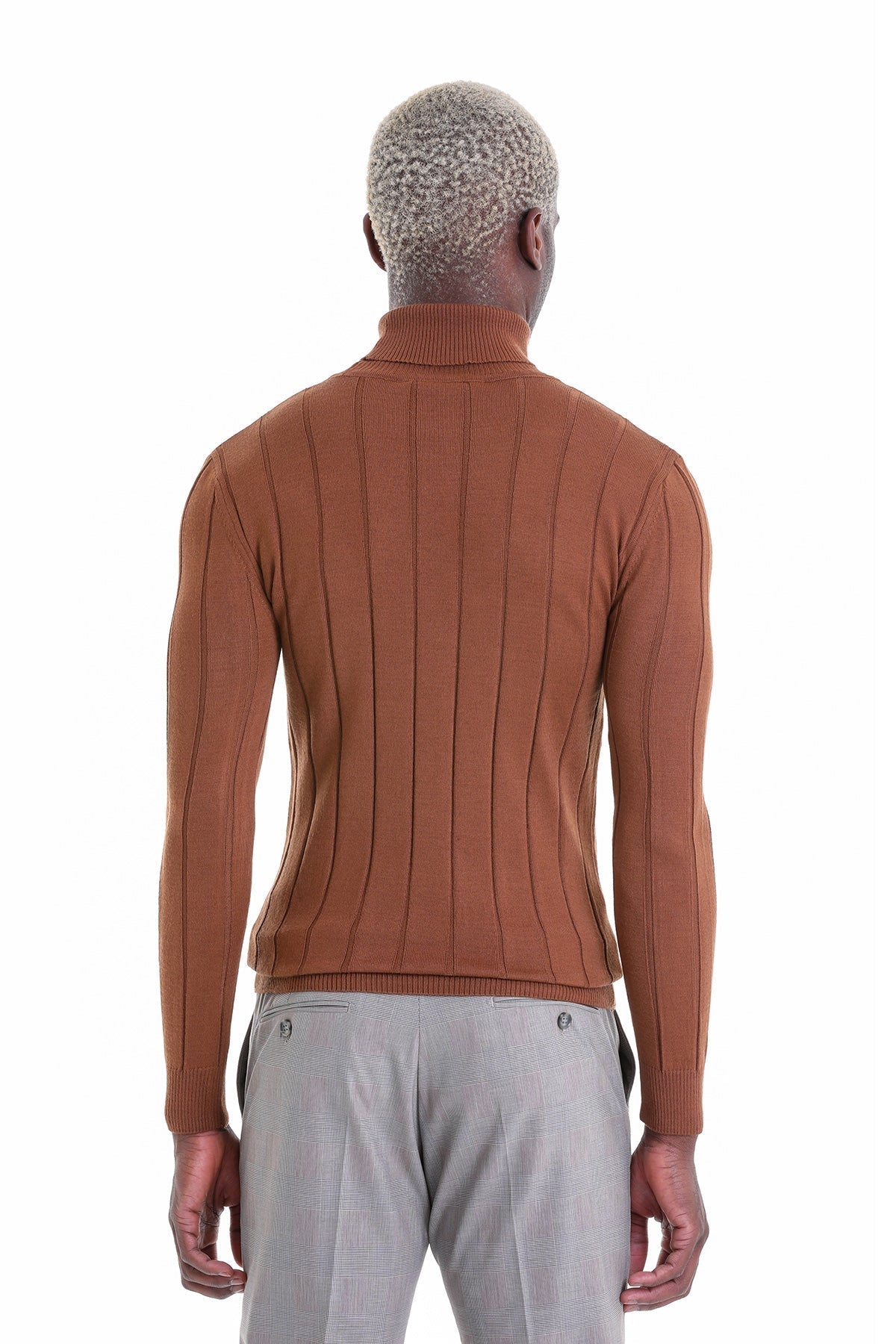 Comfort Fit Drop Needle Tobacco Turtleneck Sweater - MIB