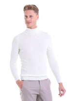 Comfort Fit Wool Blend Ecru Turtleneck Sweater - MIB