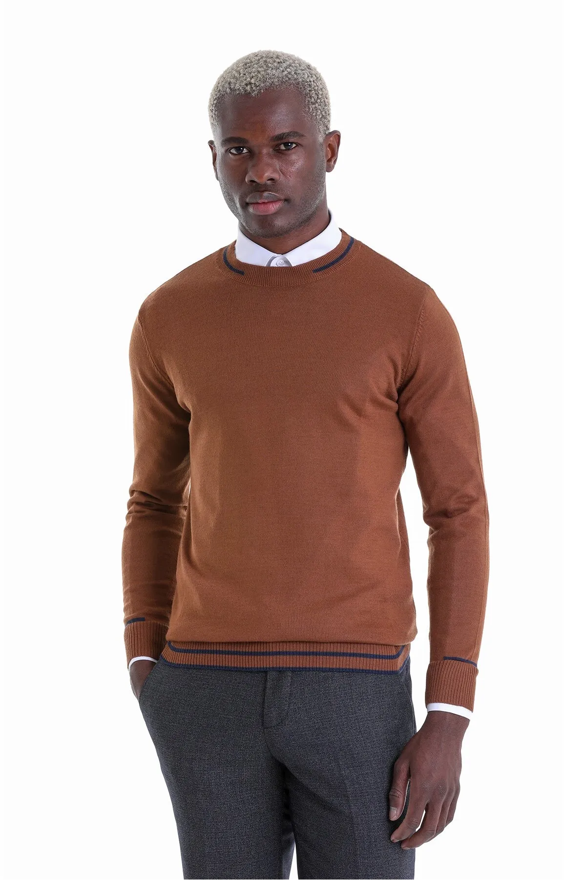 Comfort Fit Wool Blend Tobacco Crewneck Sweater - SAYKI