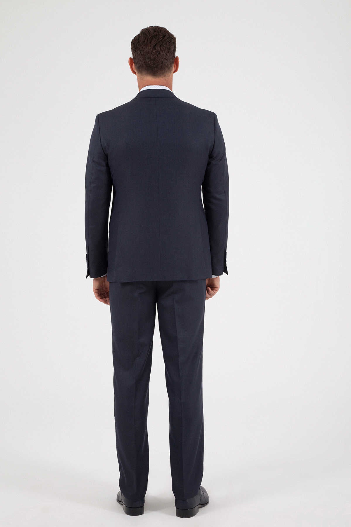 Dynamic Fit Notch Lapel Navy Classic Suit - MIB