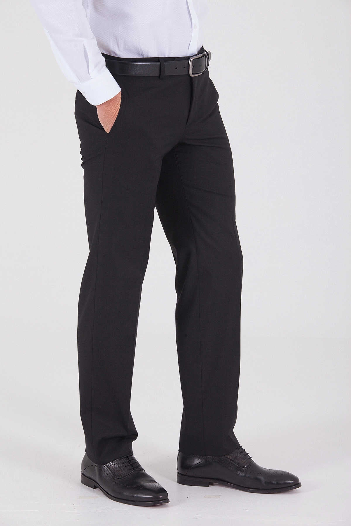 Dynamic Fit Side Pocket Low Waist Black Dress Pants - MIB