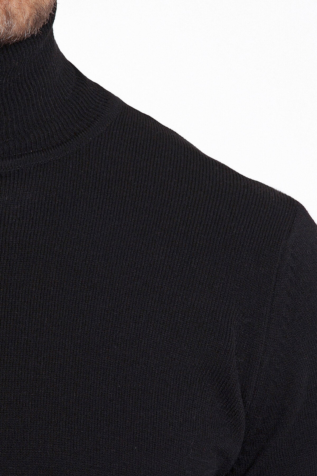 Regular Fit Basic Plain Black Turtleneck Sweater - SAYKI