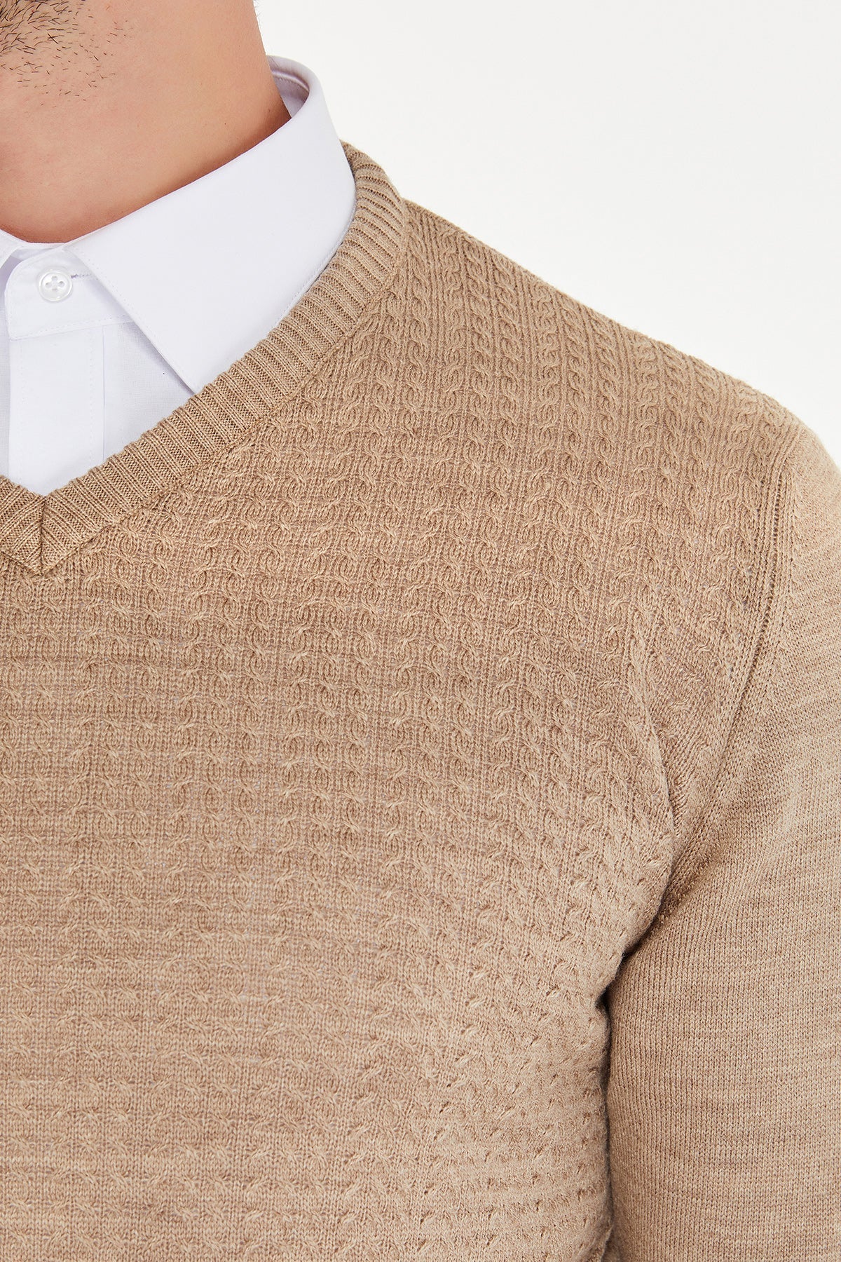 Regular Fit Beige V-Neck Sweater - MIB