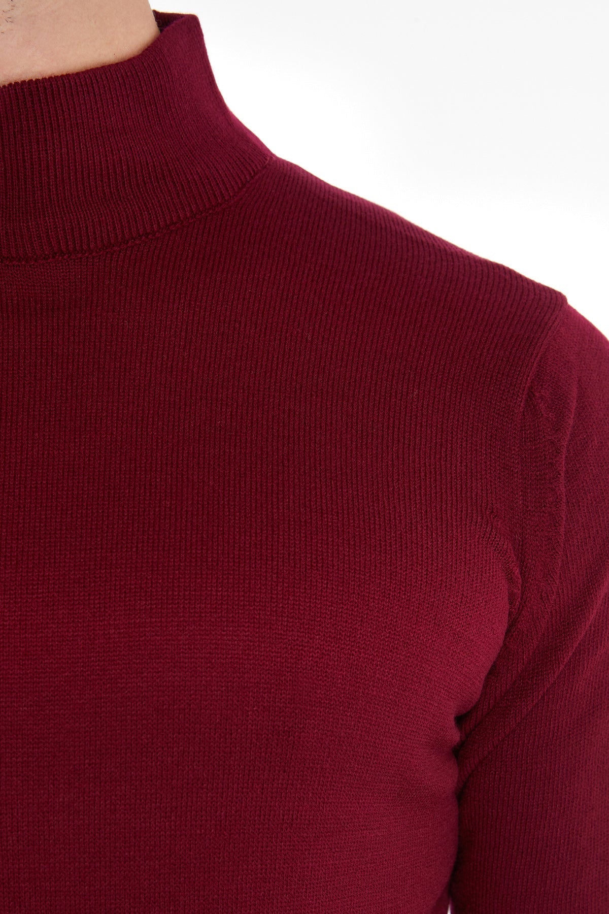 Regular Fit Burgundy Mock Neck Sweater - MIB