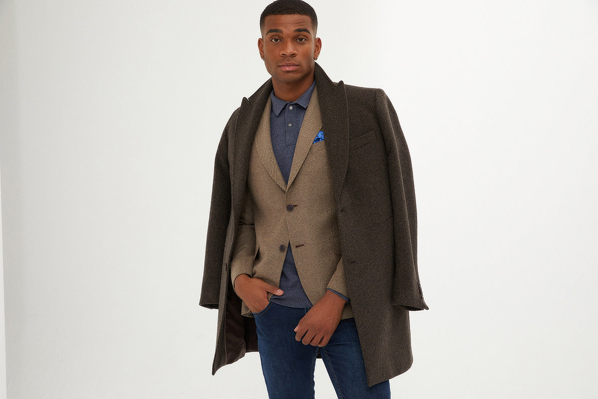 Regular Fit Cachet David Peaked Lapel Wool & Cashmere Blend