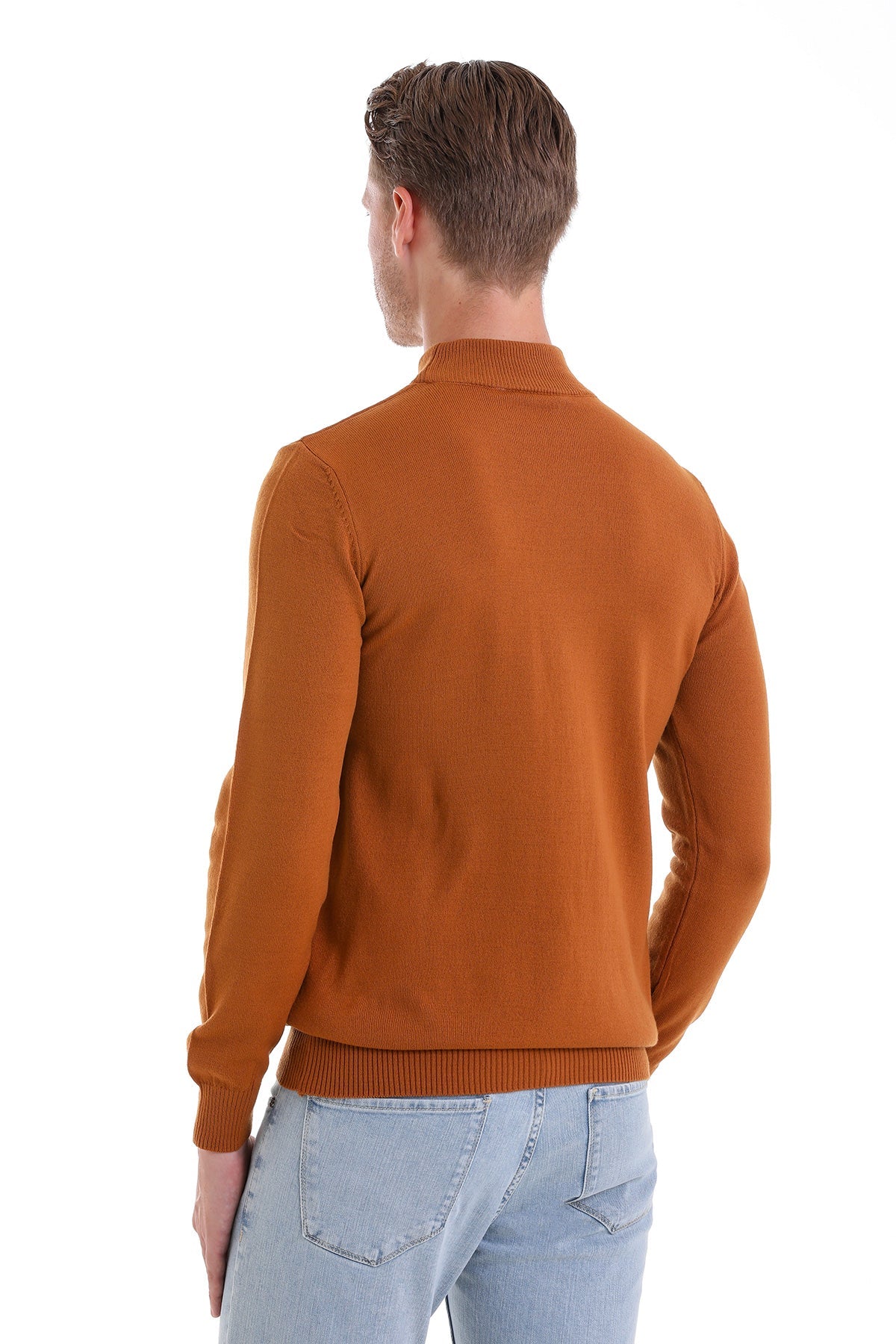 Regular Fit Camel Mock Neck Sweater - MIB