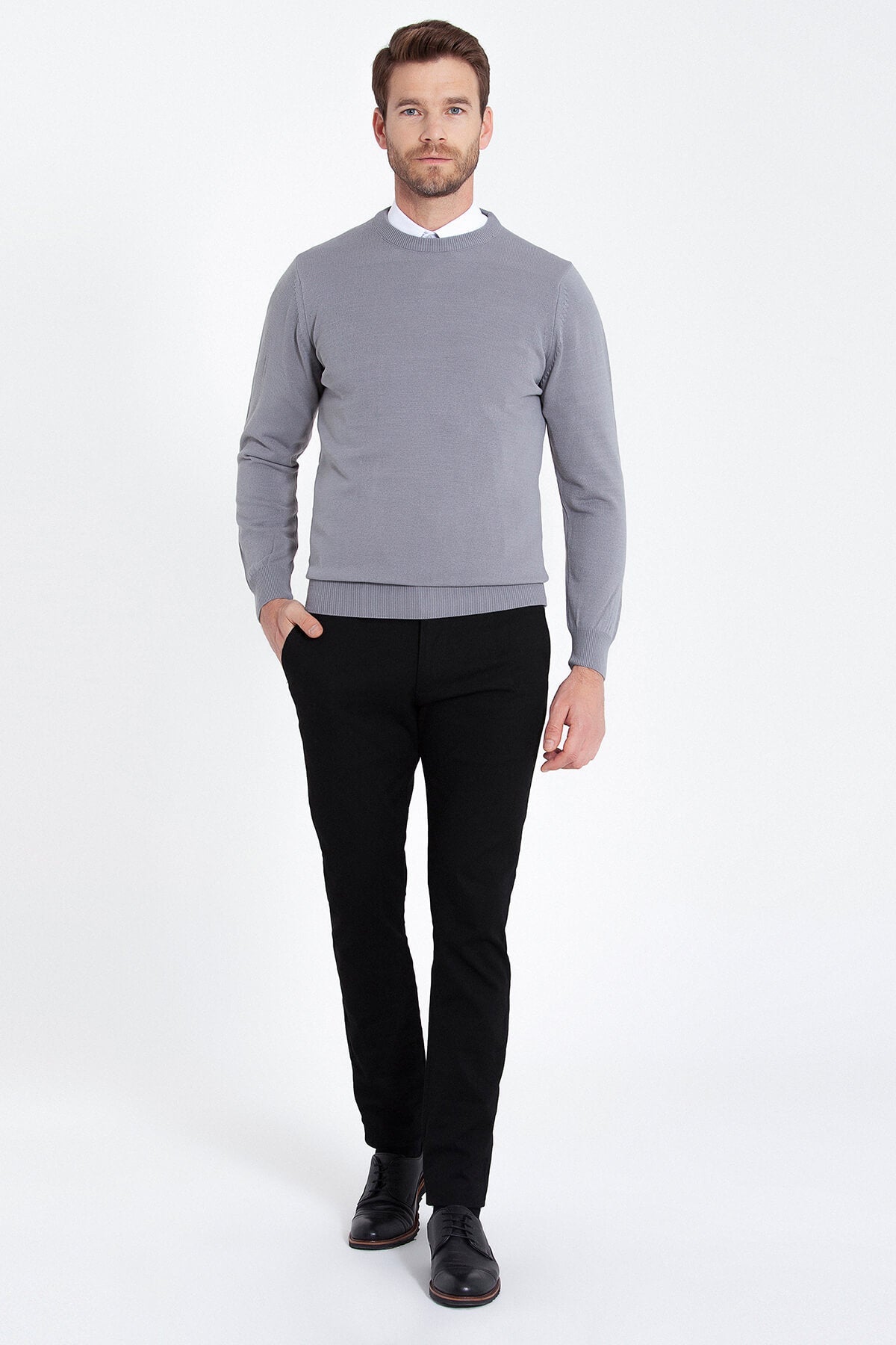 Regular Fit Gray Crewneck Sweater - MIB