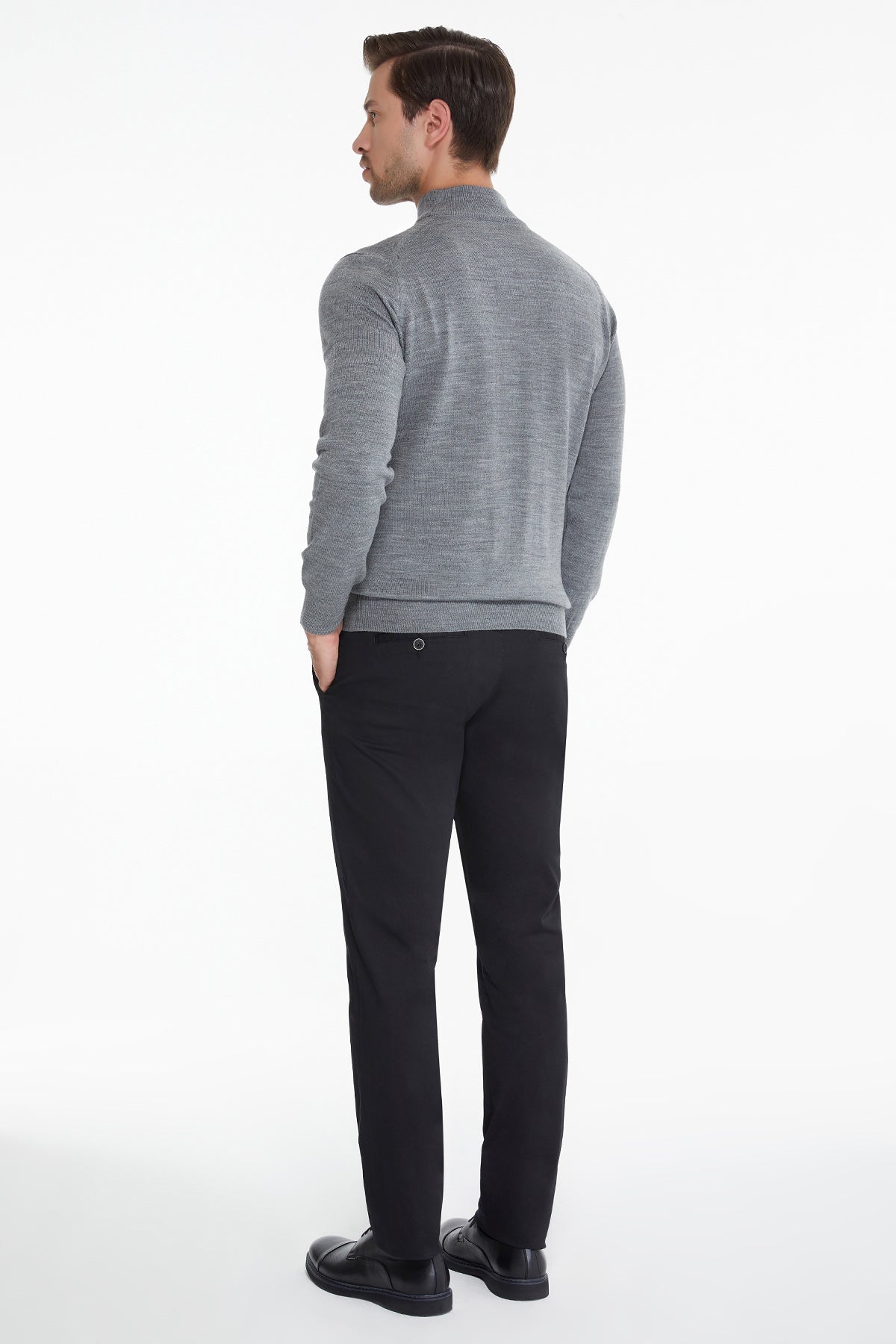 Regular Fit Gray Mock Neck Sweater - MIB