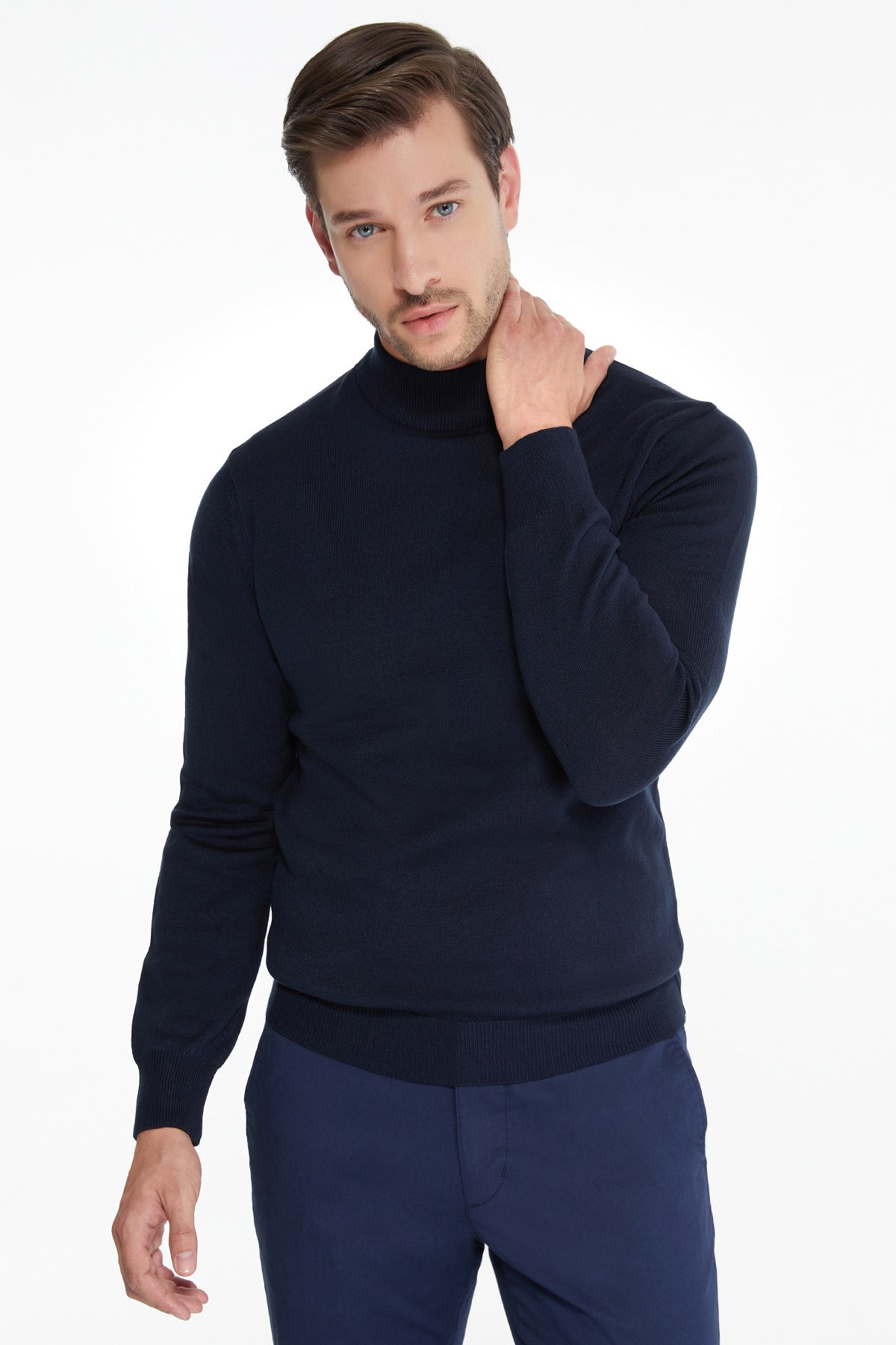 Regular Fit Navy Mock Neck Sweater - MIB