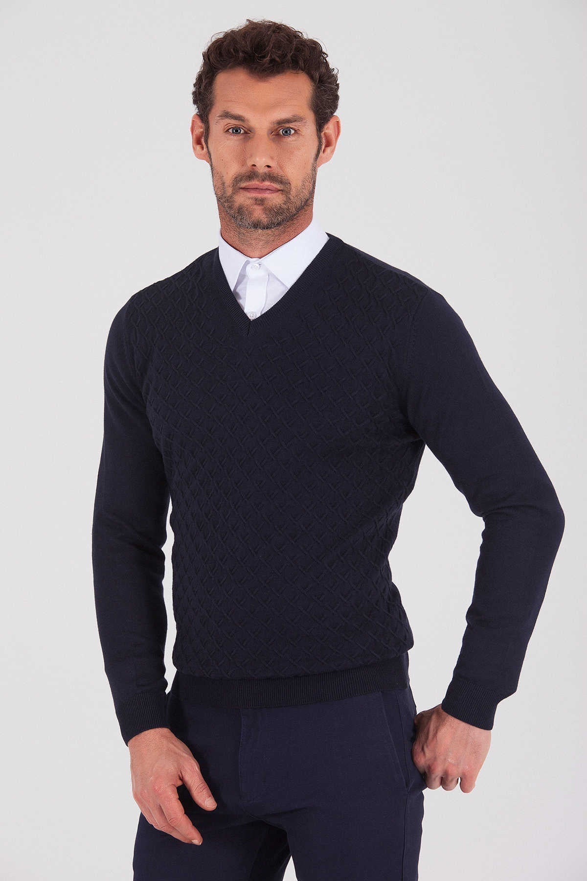 Regular Fit Plain Cotton Blend Khaki V-Neck Sweater Navy