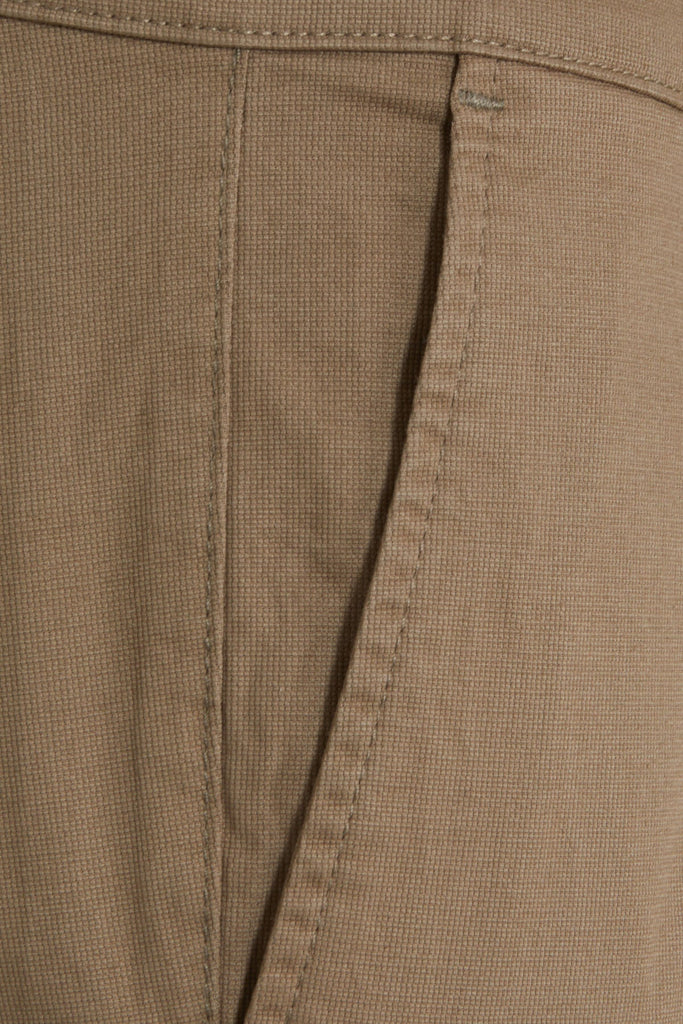Regular Fit Side Pocket High Waist Unpleated Cotton Light