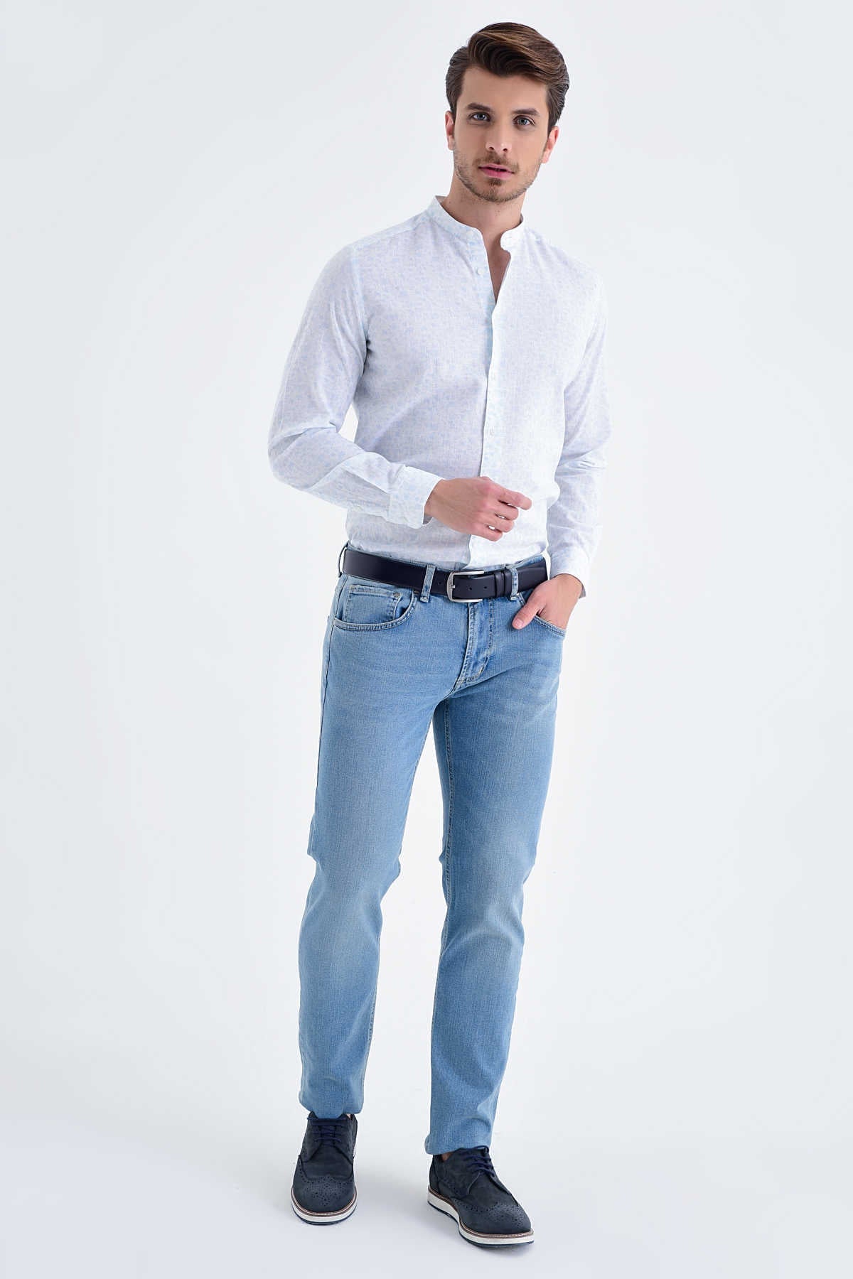 Slim Fit 5 Pocket Low Waist Ice Blue Cotton Denim Jeans