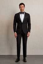 Slim Fit Black Release Peak Lapel Wing Tip Classic Tuxedo