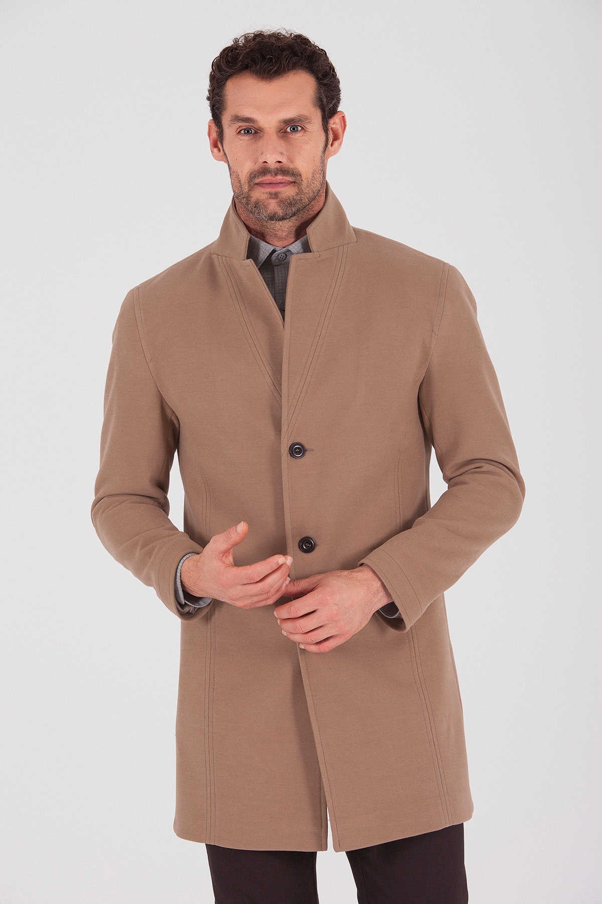 Slim Fit Cachet Madrid Notch Lapel Camel Overcoat Camel