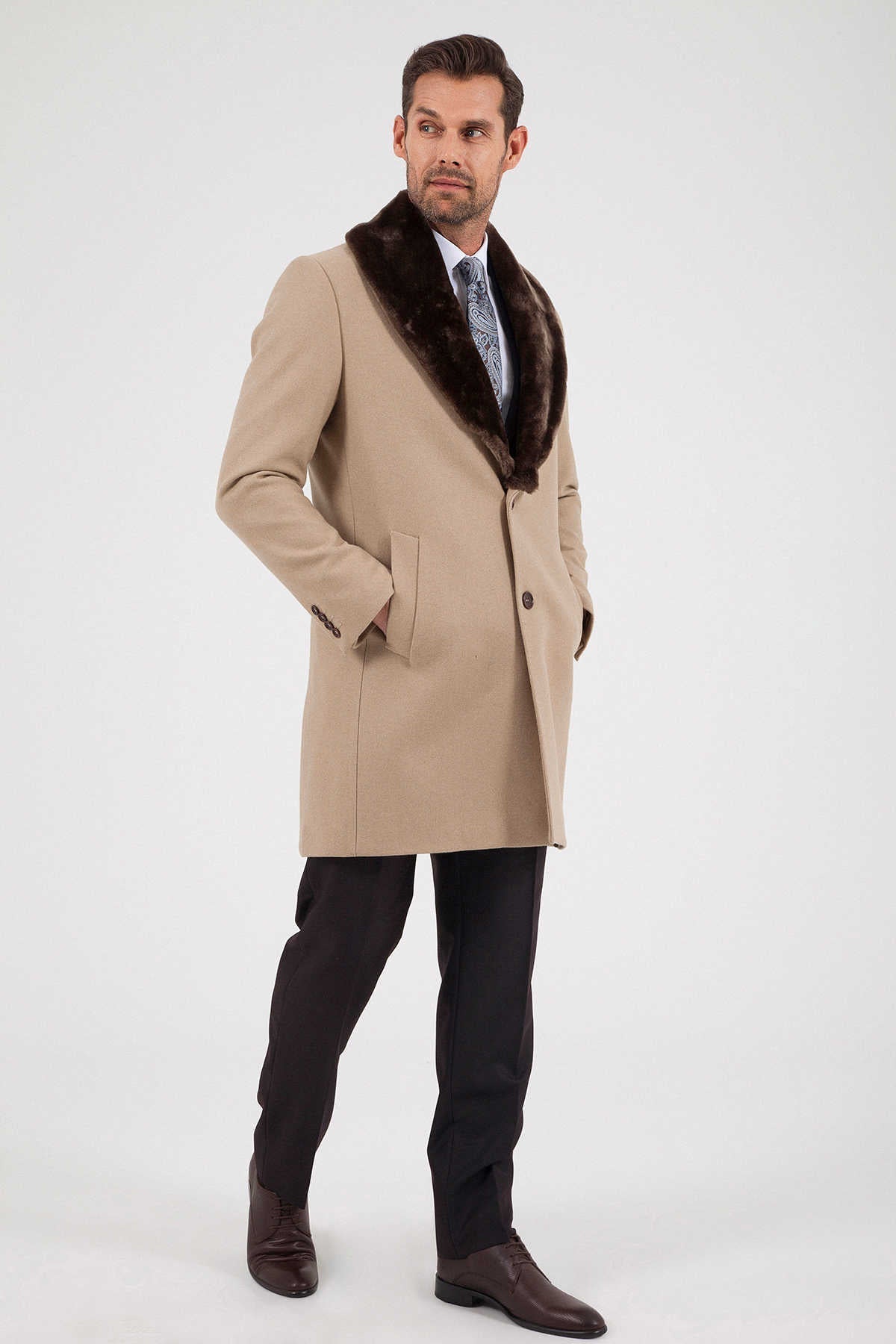 Slim Fit Cachet Notch Lapel Beige Wool Blend Overcoat - MIB