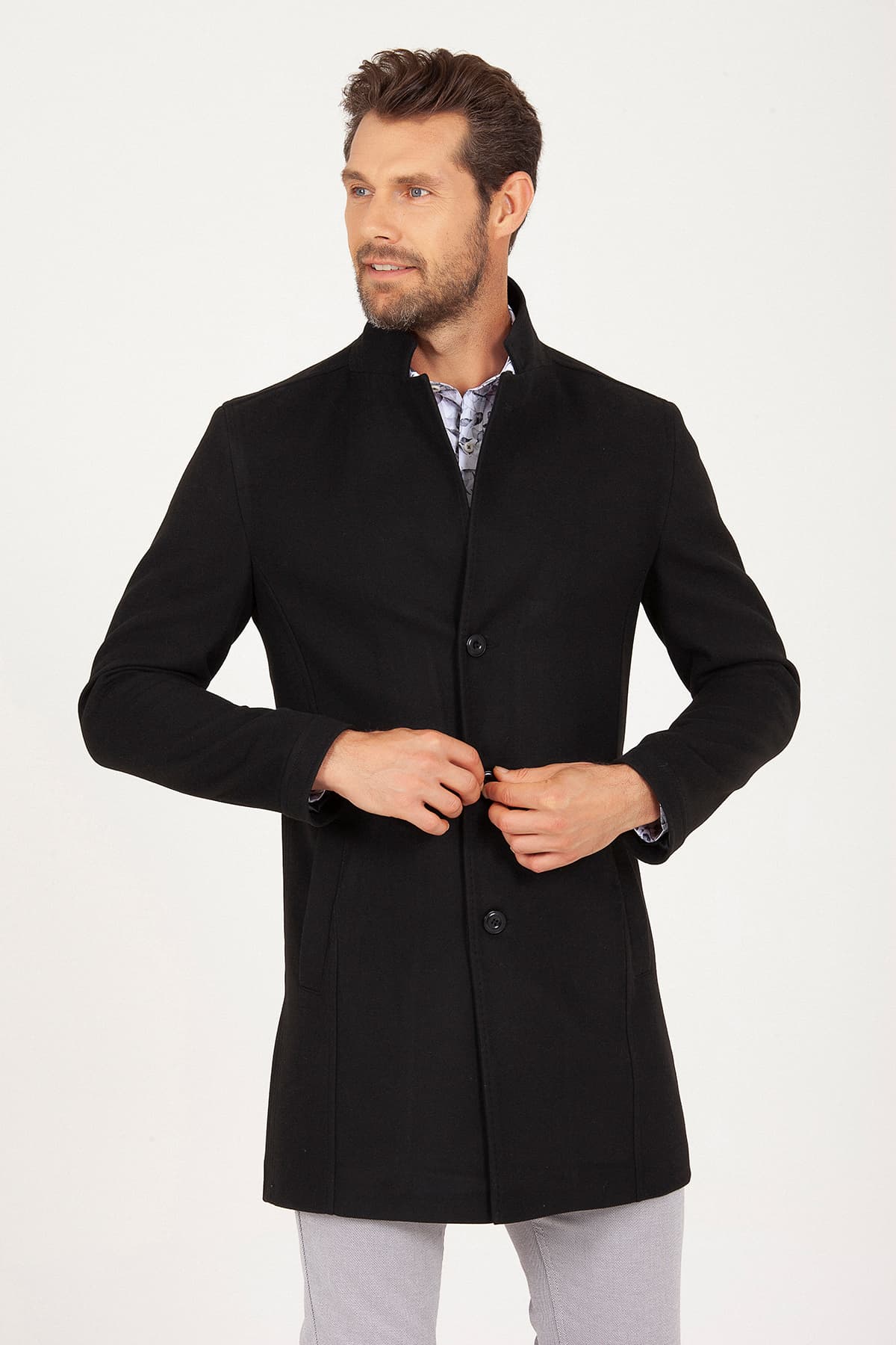 Slim Fit Cachet Notch Lapel Black Overcoat Black - MIB