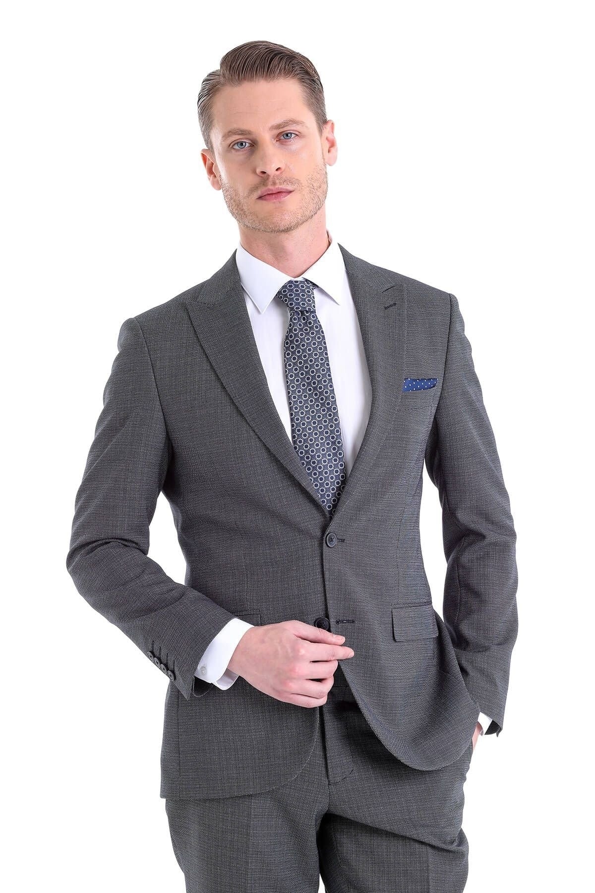 Slim Fit Dark Navy Peak Lapel Classic Suit - MIB