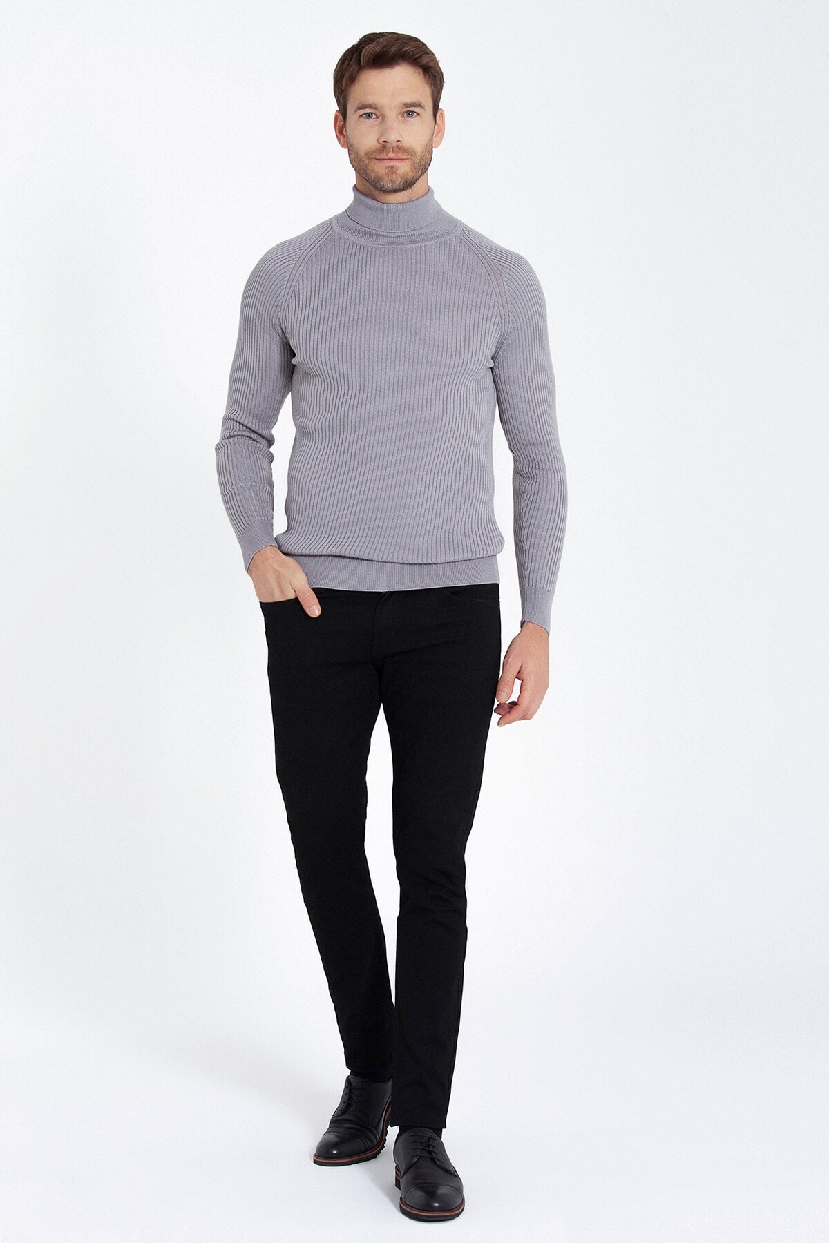 Slim Fit Gray Turtleneck Sweater - SAYKI