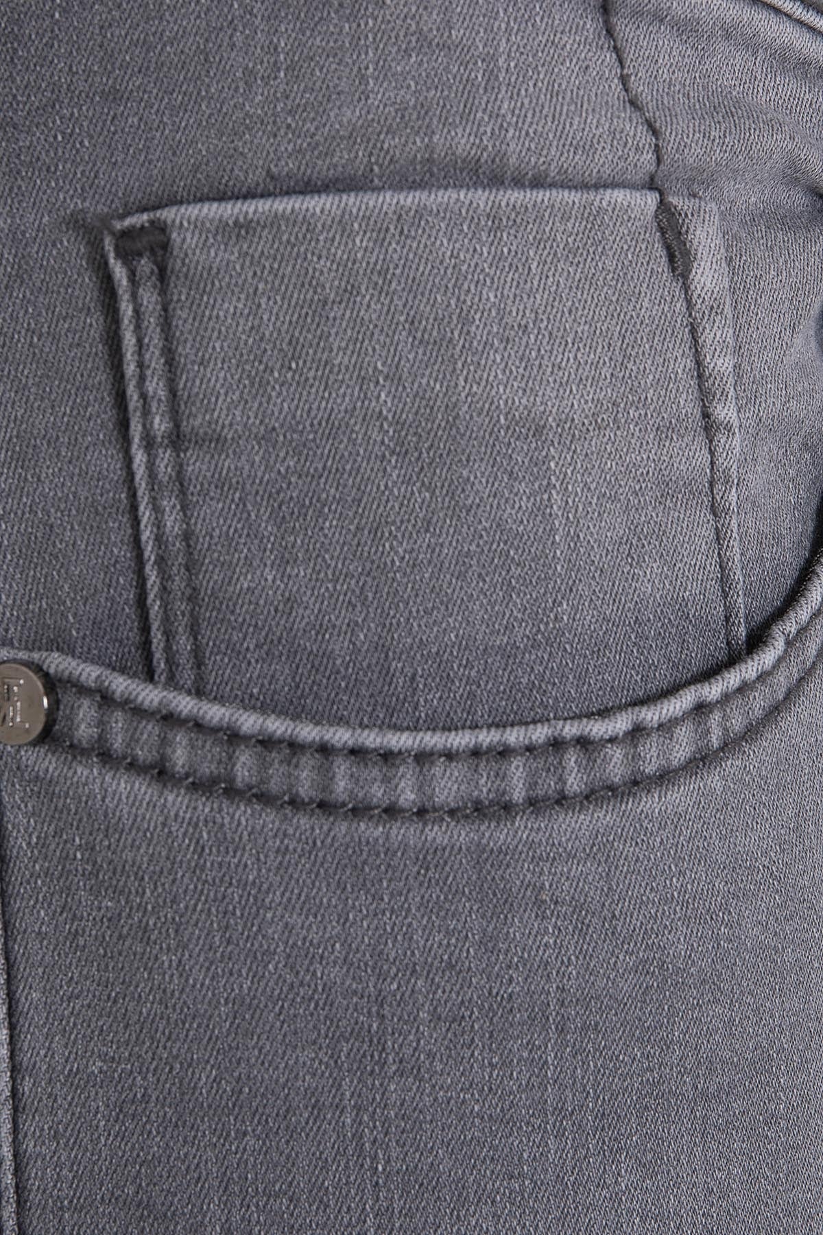 Slim Fit Low Waist Light Gray Cotton Denim - MIB