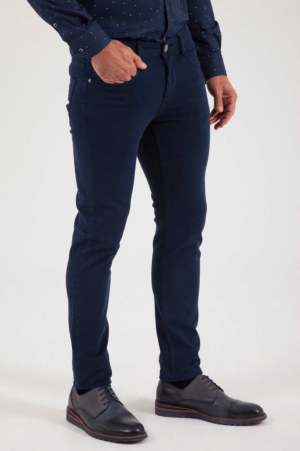 Slim Fit Navy 5 Pocket Cotton Denim - MIB