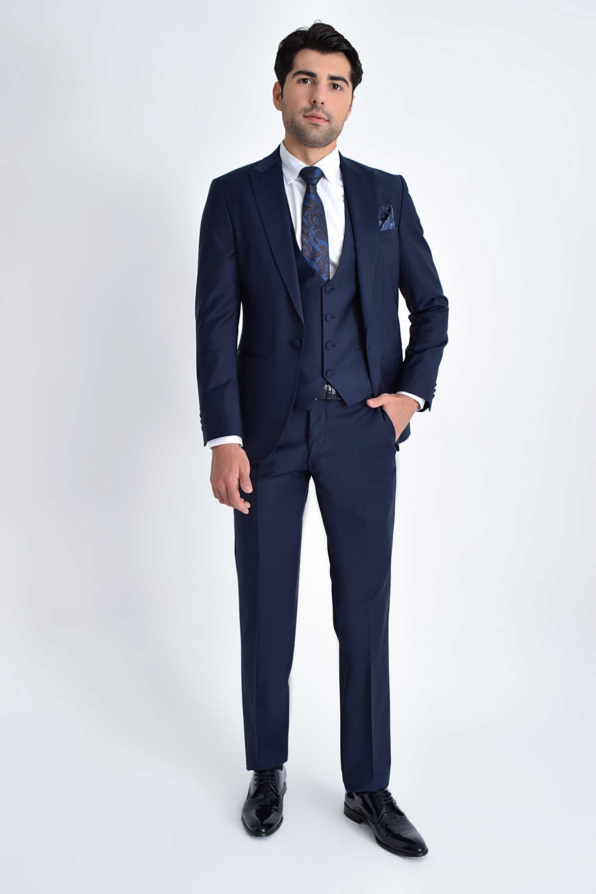 Slim Fit Navy Peak Lapel Wool Blend Classic Tuxedo