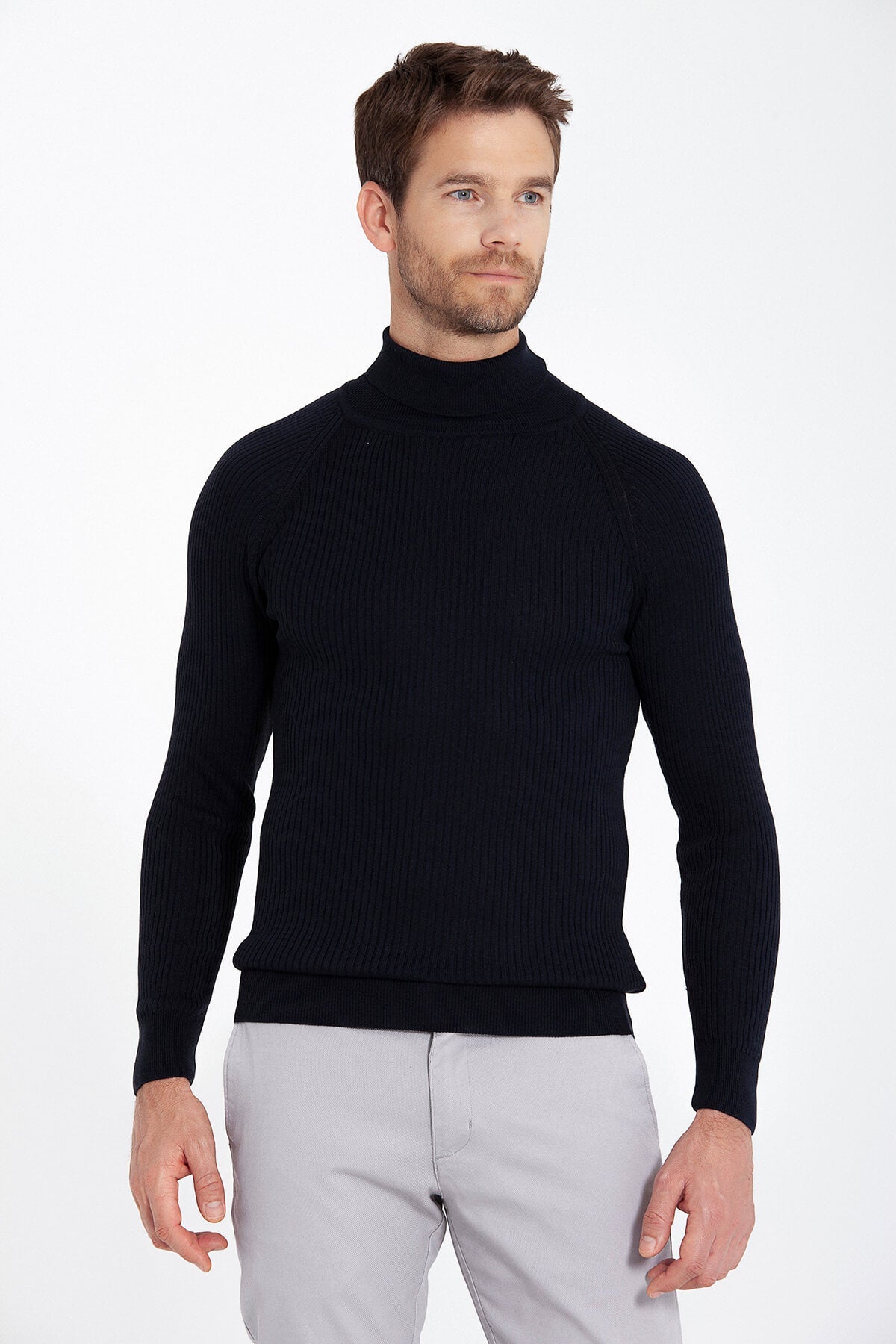 Slim Fit Navy Turtleneck Sweater - SAYKI