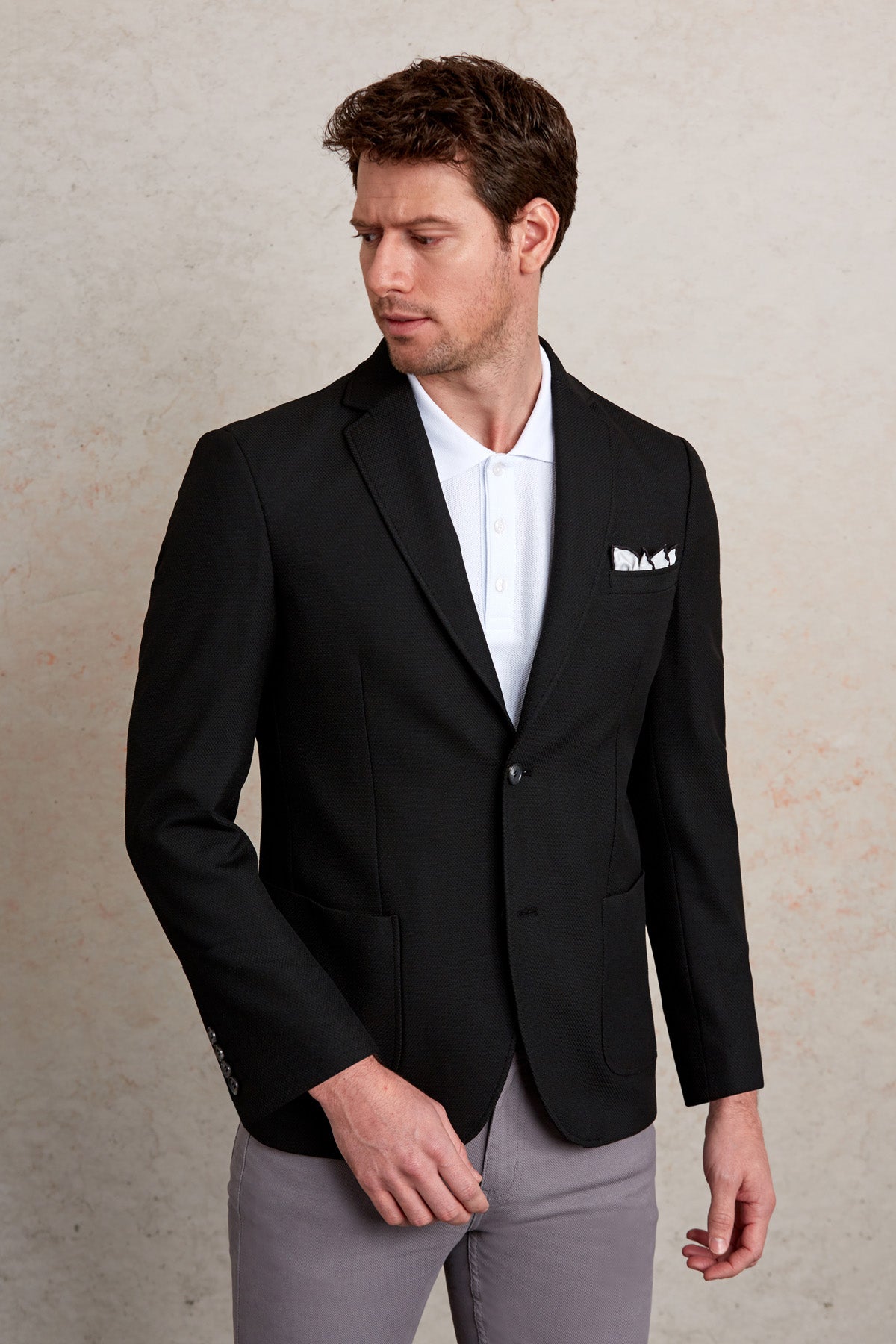 Slim Fit Notch Lapel Black Casual Blazer - SAYKI