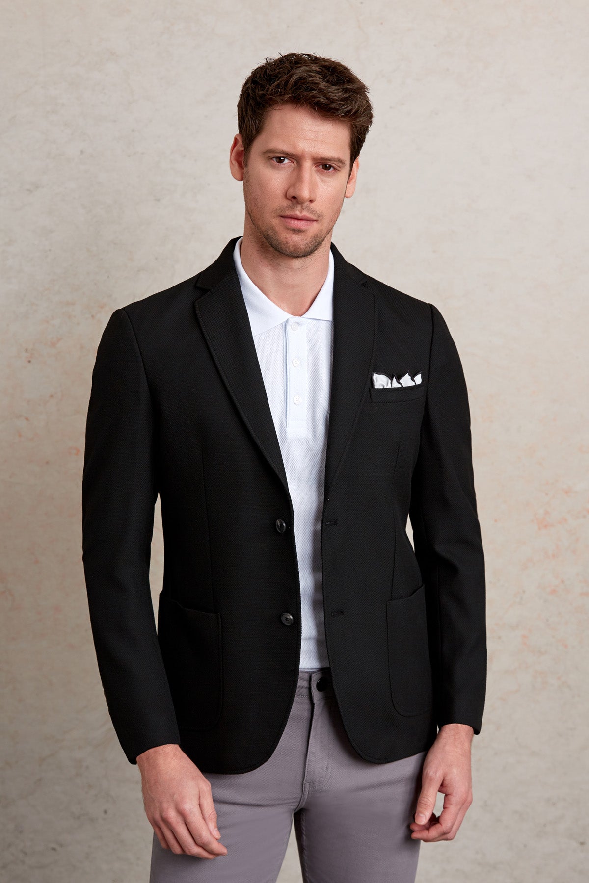 Slim Fit Notch Lapel Black Casual Blazer - SAYKI