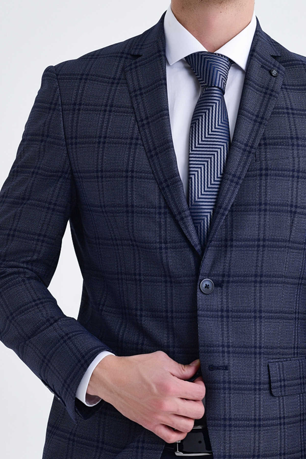 Slim Fit Notch Lapel Plaid Dark Navy Casual Suit - MIB