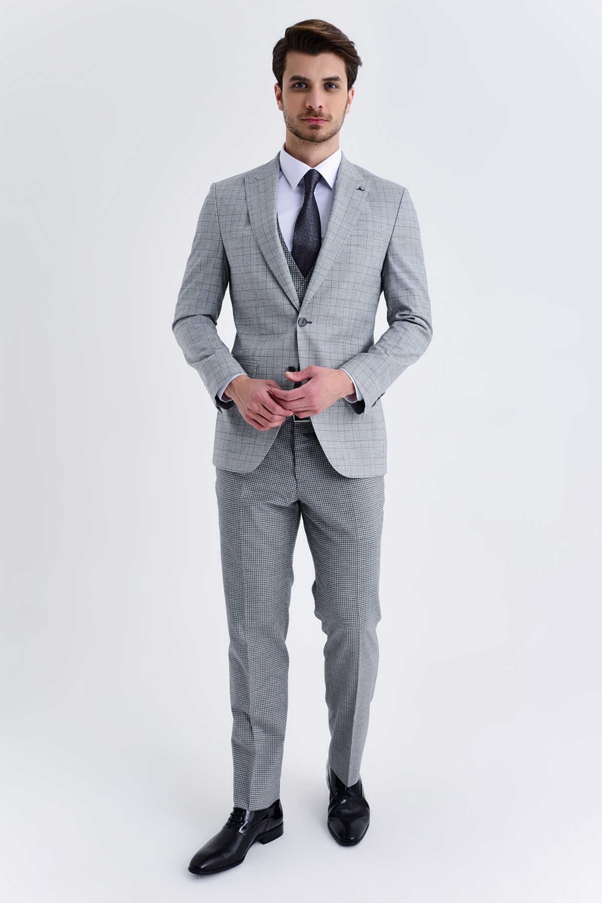 Slim Fit Notch Lapel Wool Casual Suit with Vest Gray K.