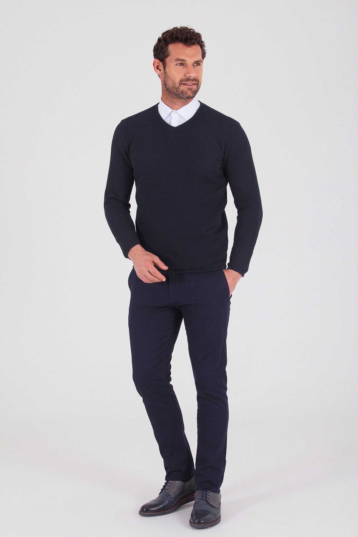 Slim Fit Plain Cotton Blend Khaki V-Neck Sweater Navy